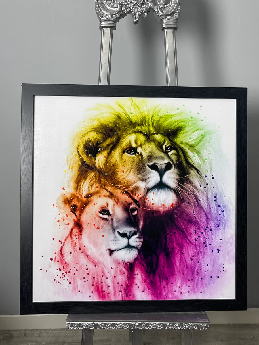 Colourful Tiger & Lion Couple Picture